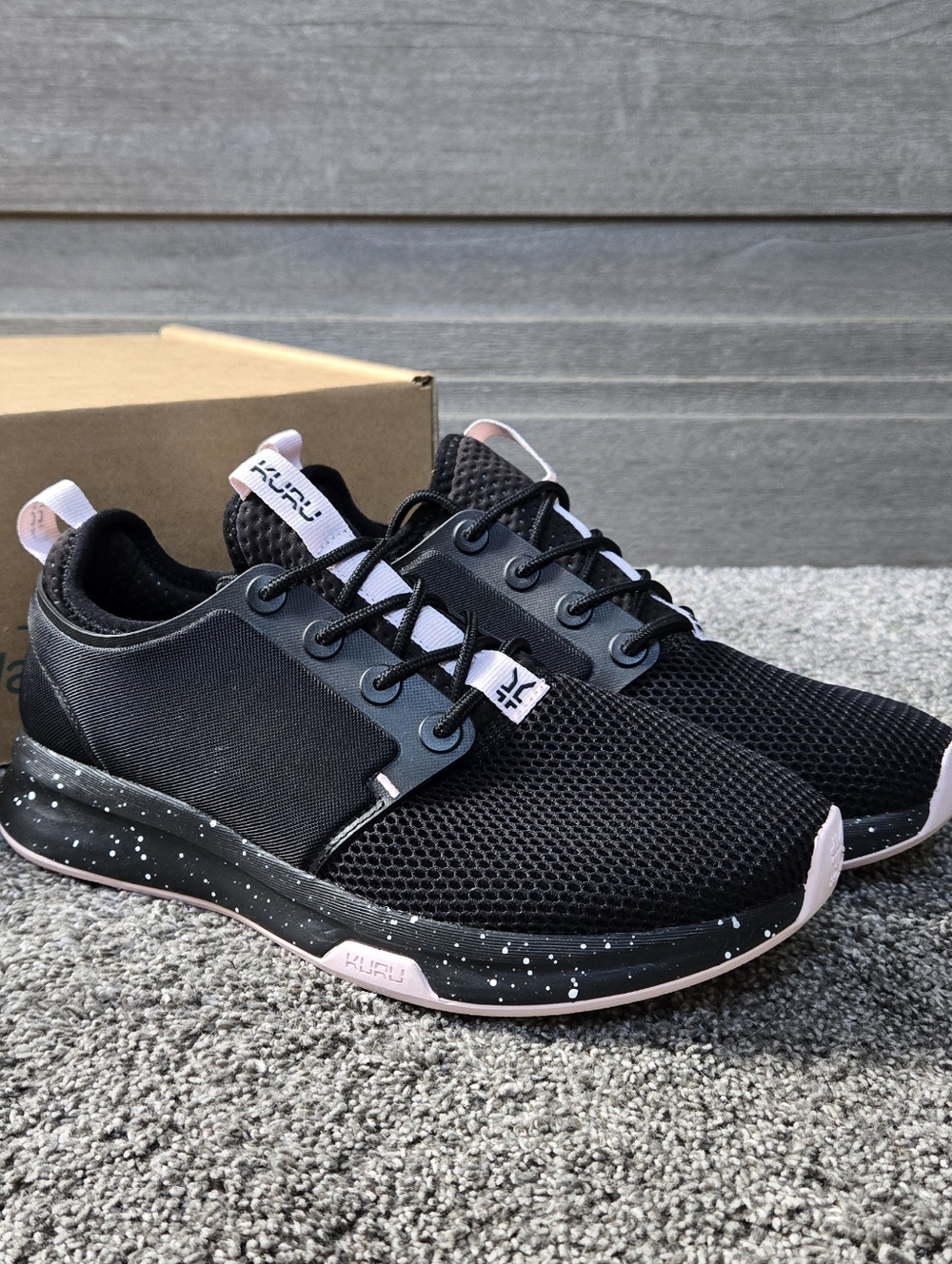 KURU Atom Sneakers NEW size 7.5 WIDE